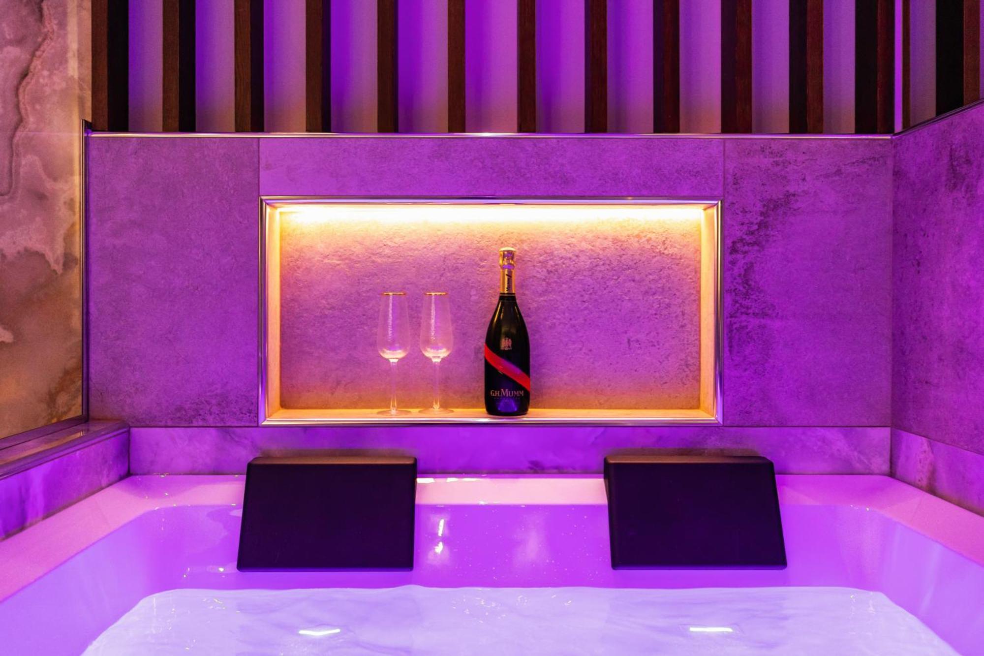 Hotel Albadea Deco&Jacuzzi Rom Exterior foto
